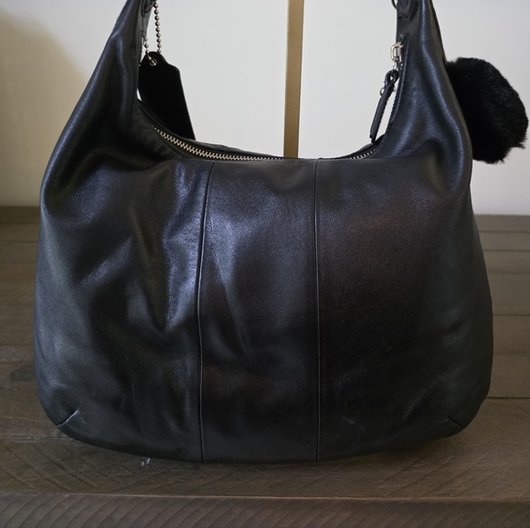 Coach Black Leather Kristen Hobo Bag With Crossbody Strap & Unbranded Charm - Picture 12 of 16